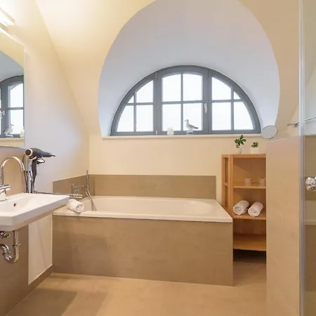 Reetdachhaeuser Am Bakenberg Dranske Buitenkant foto